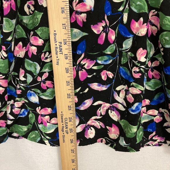 Adrienne Vittadini Black Multi Color Floral V Neck Lace Detail Popover Blouse XL - Picture 5 of 10